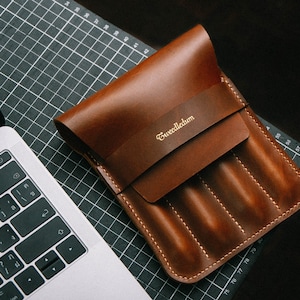 Leather pen case-personalized, Pencil Case, Leather Pen Pouch, Pen Holder, Pencil Pouch, Personalized Gift, Pencils case, Gift for dad, him