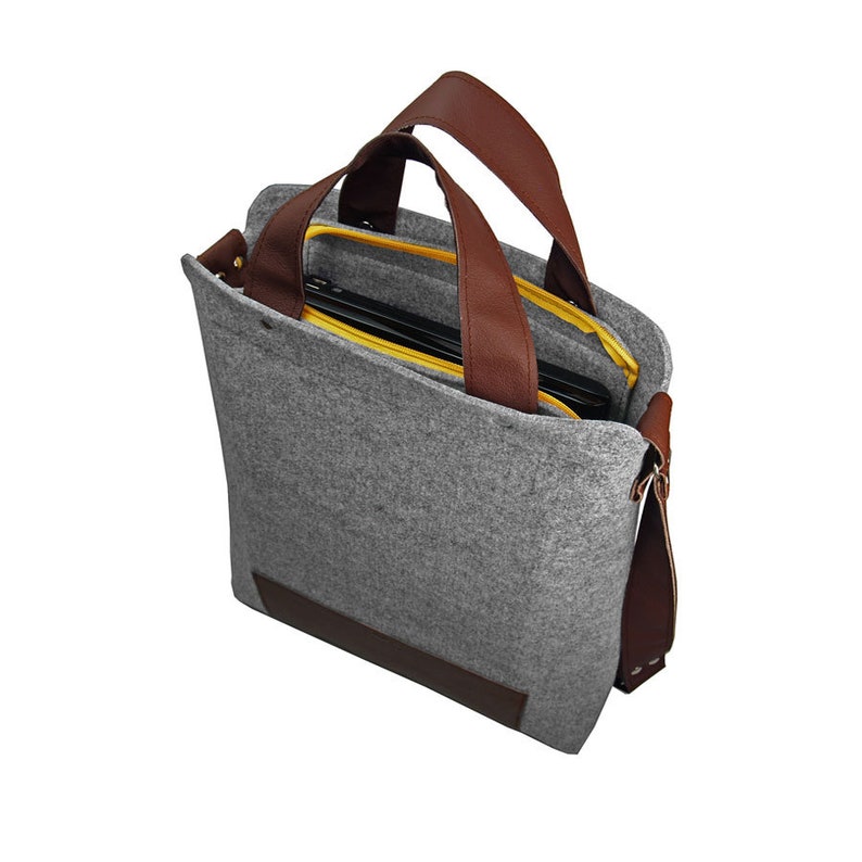 LAPTOP BAG MAXI 01 gray felt shoulder bag with brown leather | Etsy