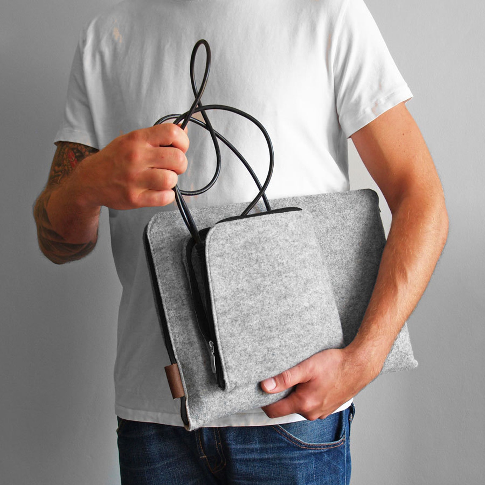 FELT LAPTOP COVER 01 Gray With Black Zipper Macbook Sleeve Etsy