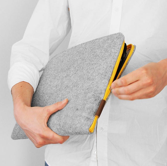 VILTEN LAPTOP SLEEVE 01 gele rits grijs vilten laptop cover Etsy