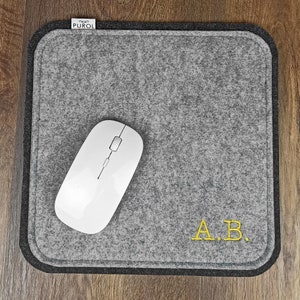 PERSONALISED MOUSE PAD Felt Mouse Pad with Embroided Monogram Name or Initials Perfect Personalised Gift Mouse Mat afbeelding 2