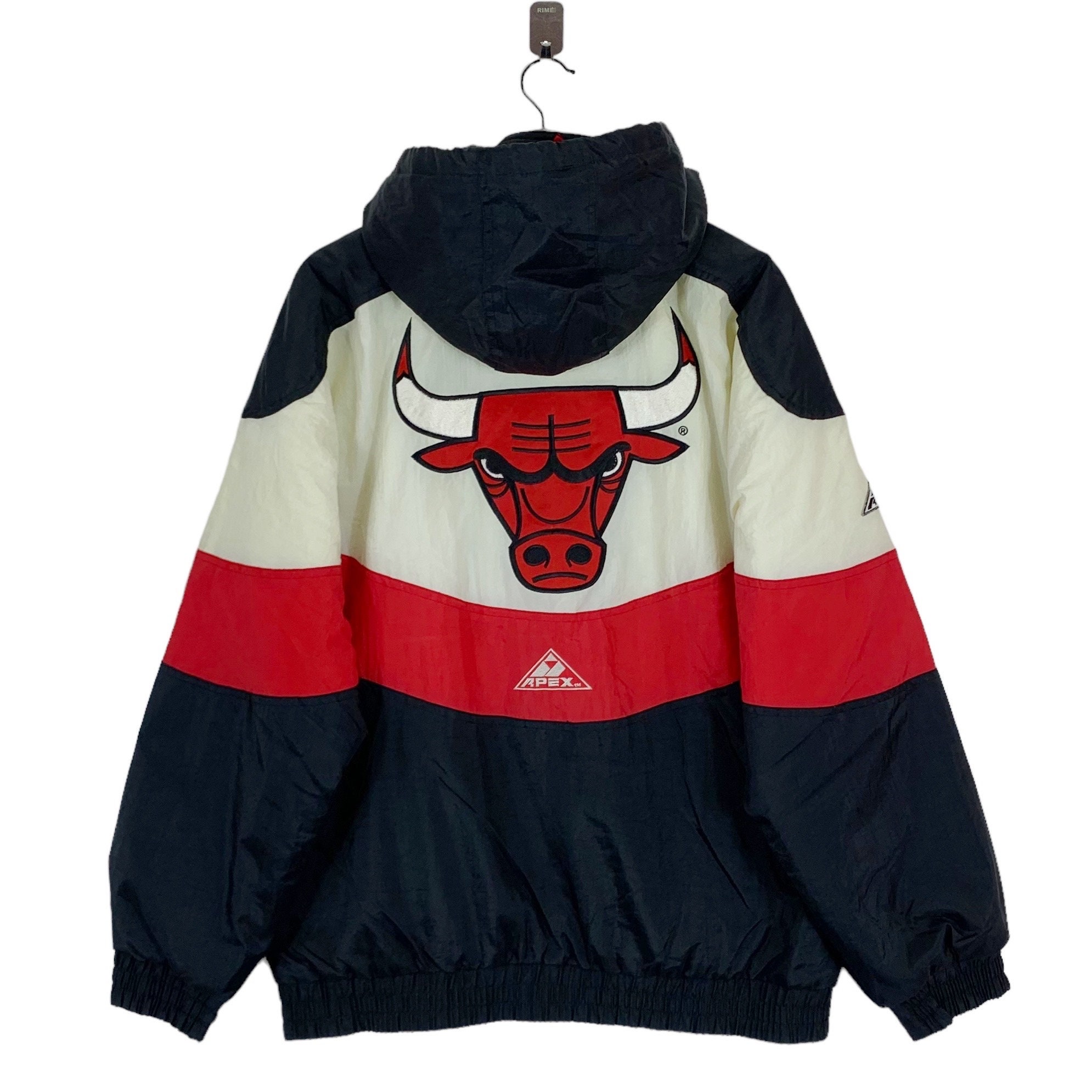 Vintage 90s Chicago Bulls NBA Sportswear by Apex One Bomber Vintage 90s Chicago Bulls NBA Sportswear by Apex One Bomber