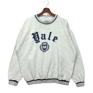 Vintage College Crewneck Yale University
