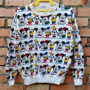 Vintage 90s Mickey Mouse Family Walt Disney Sweatshirt Jumper Medium Size