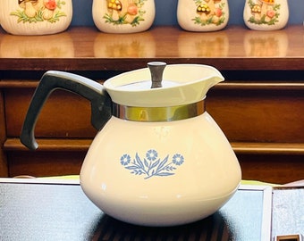 Corning Blue Cornflower Tea Kettle, CorningWare Cornflower Blue Teapot, 1960's Corning Ware Cornflower Tea Kettle, 6 Cup Corning Tea Kettle