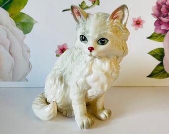 Lefton White Cat Figurine, Small Blue Eyed Persian Cat Figurine, Lefton H1514 Cat Figurine