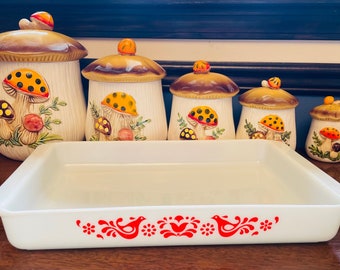 PYREX Friendship Casserole, Pyrex Friendship 3 Quart Baking Dish, Pyrex Love Bird Lasagna Pan, Pyrex Friendship 933, PYREX Friendship 13x9
