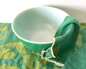 Pyrex Primary Green Mixing Bowl, 2.5 Quart Mixing Bowl, 1950 39 s Pyrex Primary 403 Nesting Bowl