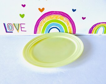 Hazel Atlas Moderntone Platter: Pastel Yellow Mid-Century Modern Serving Platter