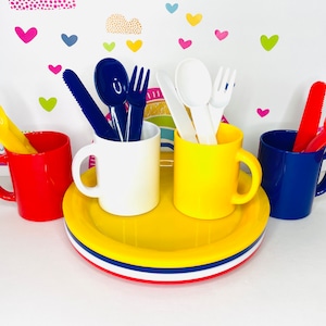 Woolworths Snack Set, Picnic Dining Set, Fun Primary Color Picnic Set, Service For Four Picnic Set, Poolside Dining Set