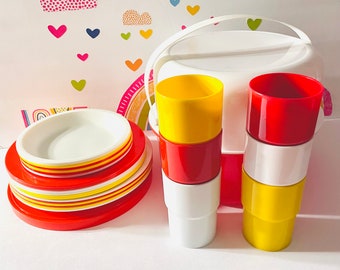 Complete Shulton USA Red and White Party Ball Picnic Set, Rainbow Picnic Dining Set, Mid Mod Atomic Picnic Basket, Primary Colors Picnic Set