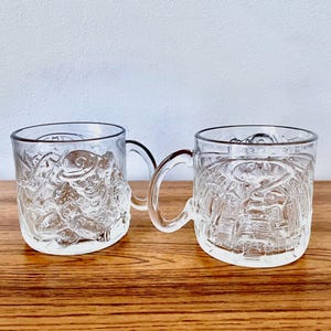 Set Of Two Mugs Vintage Batman Forever Riddler: Retro Pop Culture Collectible, 8oz Cups | McDonalds, Gift For Fans | Rare Pair