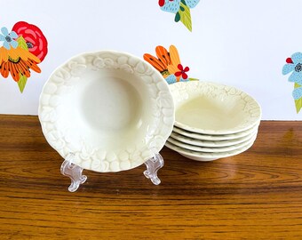 6 Metlox Poppytrail Vernon Antique Grape Berry Bowls, Poppytrail Antique Grape Dessert Bowls,  Metlox Antique Grape Sauce Bowls