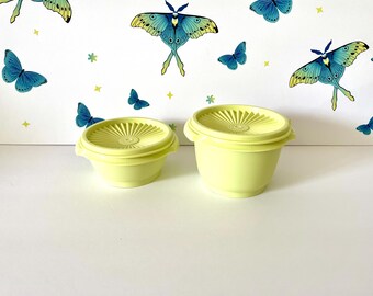 2 Tupperware Yellow Green Servalier Containers, Tupperware 1323 Bowl With Lid, Tupperware 886 Bowl With Lid, Chartreuse Tupperware Bowls