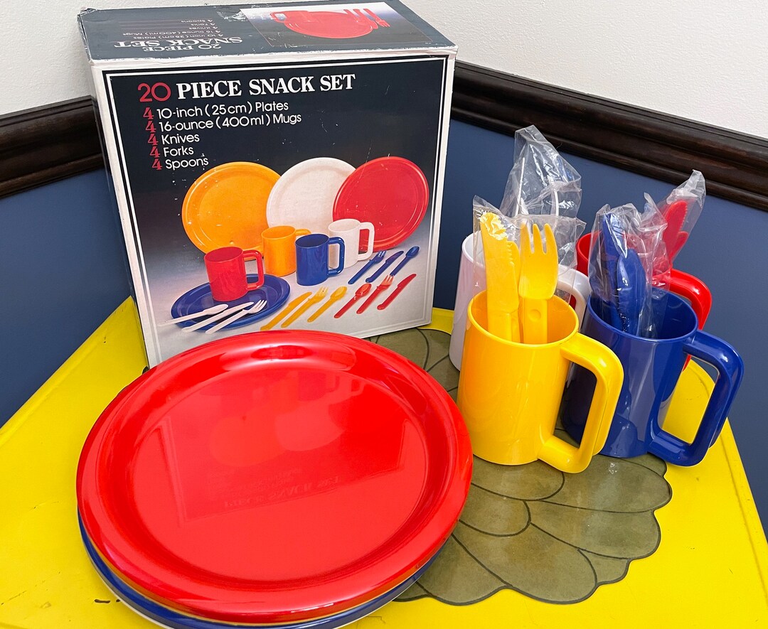 Woolworths 20 Piece Snack Set, Picnic Dining Set, Complete Primary