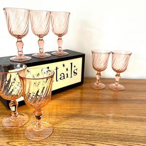 7 Rosaline Pink Swirl Optic Wine Glasses, Cristal D’Arques-Durand Made in France Wine Glasses, Vintage Pink Depression Glass Stemware
