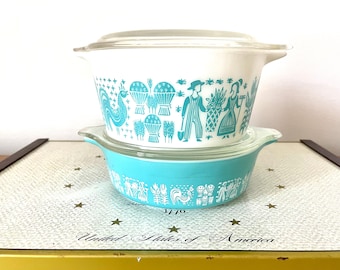 Turquoise Pyrex Amish Butterprint 471 and 473 Casseroles, Pyrex Turquoise Butterprint Casseroles, Pyrex Butterprint Bake, Serve & Store
