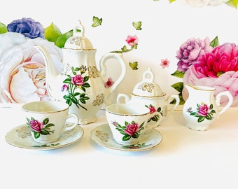 Moss Rose "Tea For Two" Musical Tea Set, Musical Tea Pot, Tea For Two Moss Rose Tea Set, 9 Piece Rose Porcelain Tea Set , 1940s Rose Tea Set