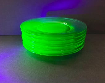 Uranium Glass Plates, Art Deco Luncheon Vintage Set | Vaseline, Blacklight Reactive, Green | 7.5