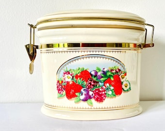 Tupperware and Storage 