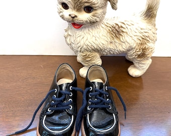 Vintage Stride Rite Black Patent Leather Lace Up  Baby Shoes: Size 7