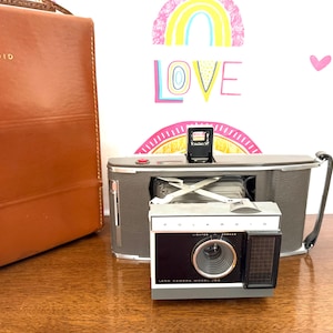 Appareil Photo Polaroid J66 Land – Avec étui, Adaptateur Et Boîtier Flash
