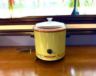Rival Crock-Pot, 70s Avocado Green Slow Cooker | Stoneware, Glass Lid | 3.5 Quart, Retro - 8.5 Tall, 8.75 Wide