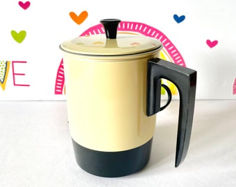 4 Cup World Hot Pot, Vintage Tan Hot Pot, Electric Warmer/Sever, Small Tan Enameled Aluminum 4 Cup Electric Kettle