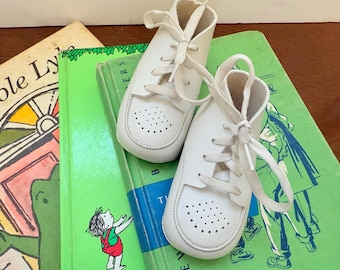 Vintage White Mid-Century Lace-Up Baby Shoes: Size 3 Crib Shoes