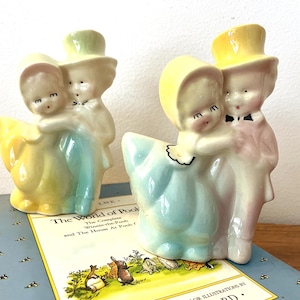 Macetas de cerámica Shawnee de mediados de siglo, con niño y niña bailando (14 cm de alto)