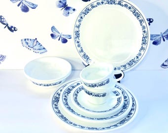 PYREX & Corning Ware 