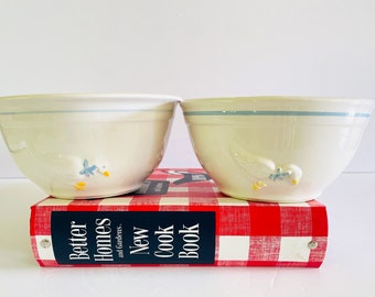 2 McCoy Blue Goose Mixing Bowls, McCoy Goose Nesting Bowls, 2 McCoy Pottery Duck Bowls, McCoy 2107 Mixing Bowls, McCoy 7" Mixing Bowls