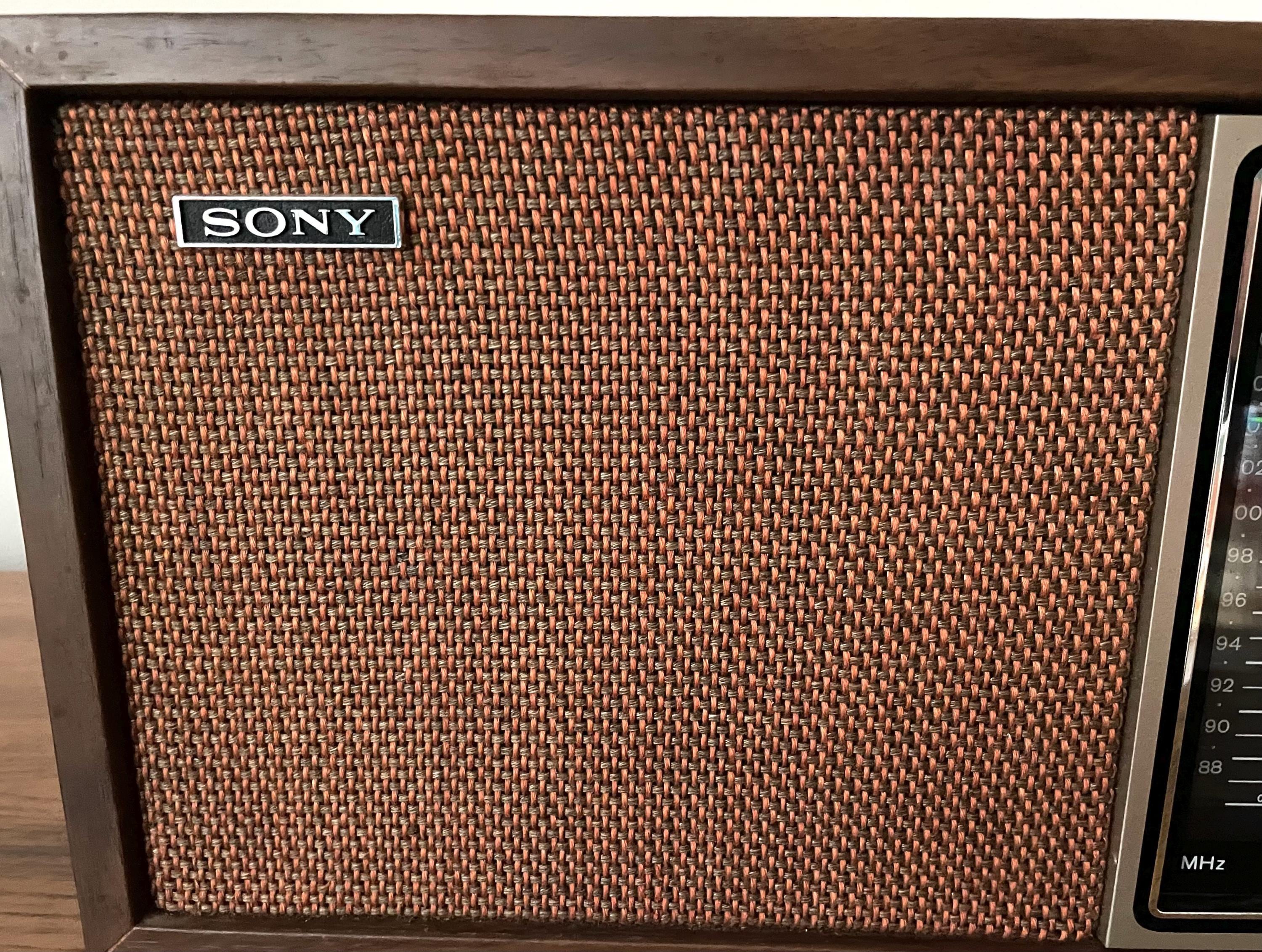 Solid State Sony Radio: Vintage 70s Wood Grain (AM/FM) Model TFM