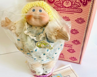 1984 Applause Cabbage Patch Porcelain Collection, #4882 Kellyn Marie Cabbage Patch Kids Porcelain Doll, Blonde Hair Blue Eyes Cabbage Patch