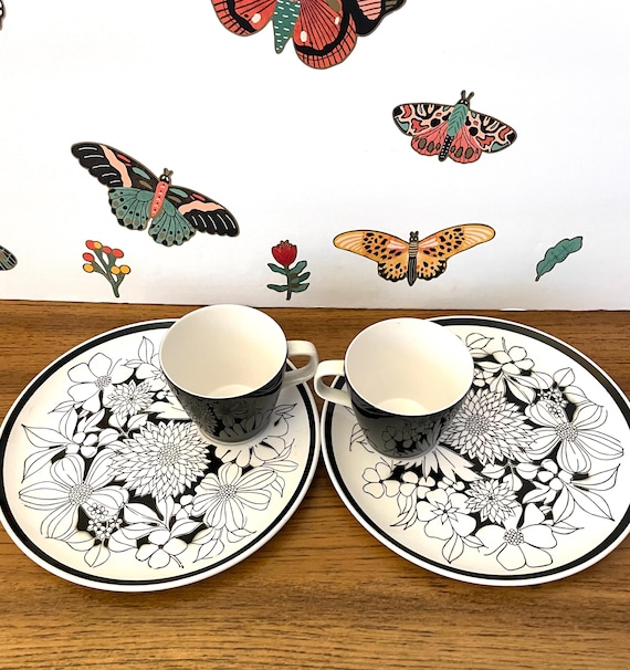 Mid Century Mikasa Snack Set, Black White Floral (cera-stone