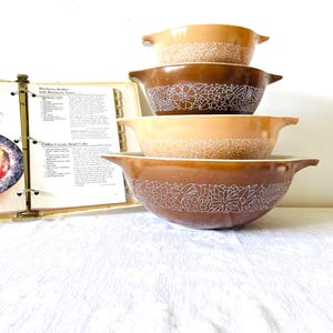 Vintage Pyrex Woodland Cinderella Mixing Bowls - Complete Set of 4