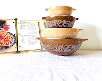 Complete Set of 4 Pyrex Woodland Cinderella Mixing Bowls, Pyrex Woodland 444, Pyrex Woodland 443, Pyrex Woodland 442, Pyrex Woodland 441