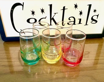5 Colorful Mid Century Shot Glasses, Multi-Colored Aperitif Glasses, Gold Trim Shot Glasses, Rainbow Colored Vintage Cordial Glasses