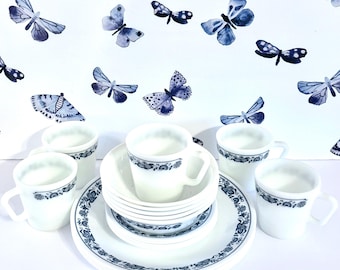 Five 4 Piece, Old Town Blue Place Settings | Corelle & Pyrex, 20 Items - Cottage Dinnerware, 10 Inch Plates