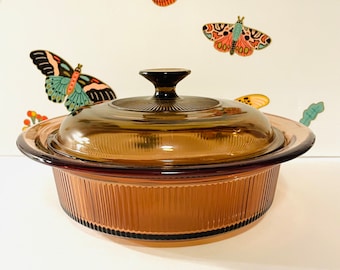 Pyrex Amber V-32 Casserole, Pyrex Vision Amber 1.5 Quart Covered Casserole, Vintage Pyrex Vision Casserole, Corning USA Vision Casserole