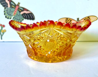 Vintage LE Smith Quintec Amberina Candy Dish, Small Mid Century Amberina Glass Bowl, Amber Glass Open Candy Dish