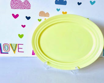 Hazel Atlas Moderntone Platonite Pastel Yellow 12" Platter, Yellow Hazel Atlas Oval Platter, Yellow Mid Century Modern Serving Platter