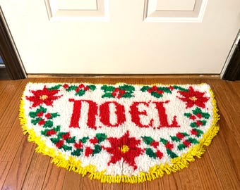Vintage 70s Completed Latchhook Noel Christmas Welcome Mat Rug