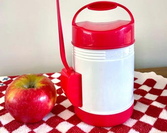 Vintage Red Aladdin 10 Ounce Soup Thermos With Spoon