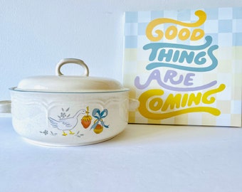 International Marmalade Casserole, Blue Goose Covered Baking Dish, Retro 1980's Marmalade Casserole, Marmalade Covered 1.5 Qt Casserole Dish