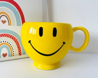 TeleFora HAVE A HAPPY DAY Mug, Yellow Smiley Face Mug, Nelson Smiley Face Coffee Cup, Happy Face Emoji Mug