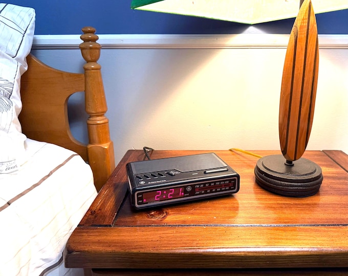 Featured listing image: Vintage 1985 GE Digital Alarm Clock Radio: 80s Black & Silver AM/FM
