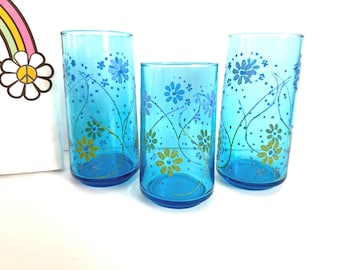 Groovy Anchor Hocking Blue Daisy Tumblers: Vintage 70's Floral Glasses Set of 3