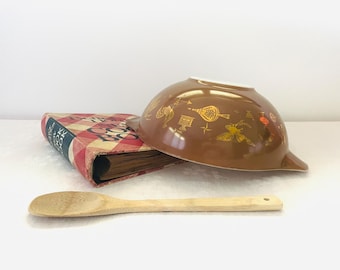 Pyrex Early American 444 Cinderella Mixing Bowl, 4 Quart Early American Nesting Bowl, Brown and Gold Pyrex, Pyrex Early American Cinderella