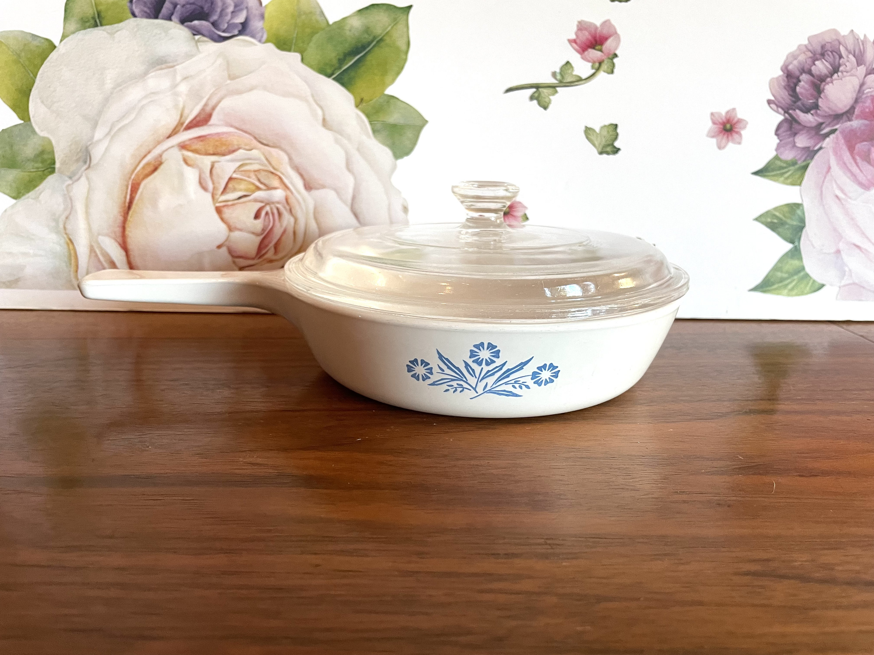 casserole/poêle à menuiserie corning vintage de 15 cm | 6 po. et couvercle bleu bleuet, poêle p-83 avec en pyrex, discontinué bleuet